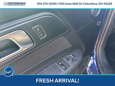 Used 2019 Ford Mustang EcoBoost w/ Black Accent Package image 15