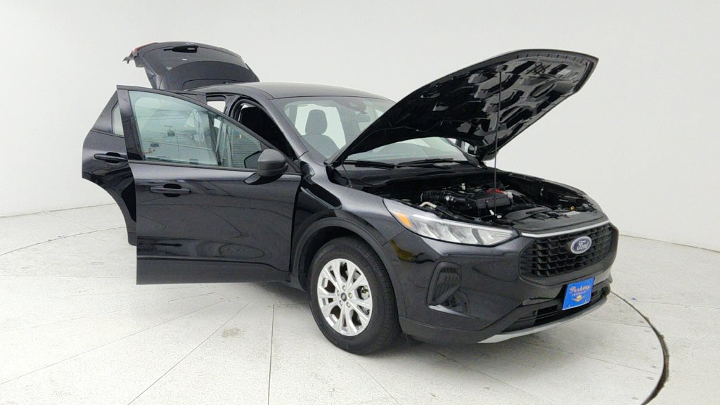 Used 2025 Ford Escape Active FWD image 9