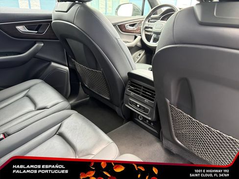 Used 2021 Audi Q7 2.0T Premium w/ Convenience Package AWD/4WD image 34