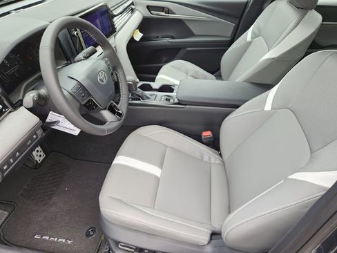 New 2026 Toyota Camry SE FWD image 11