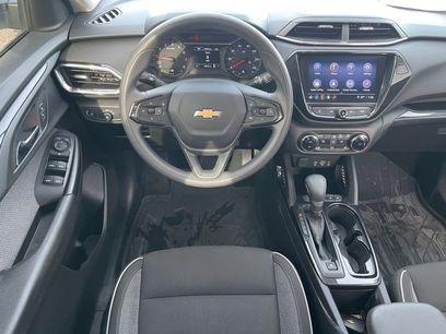 Used 2021 Chevrolet TrailBlazer LT w/ Convenience Package