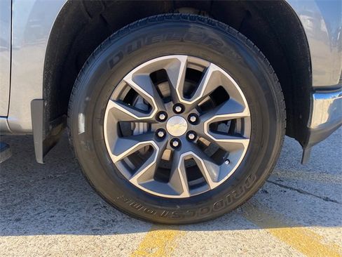 Used 2020 Chevrolet Silverado 1500 LT w/ Texas Edition image 9