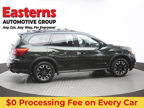 Used 2020 Nissan Pathfinder SL AWD/4WD image 48