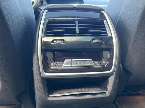 Used 2023 BMW X5 xDrive40i w/ M Sport Package AWD/4WD image 57