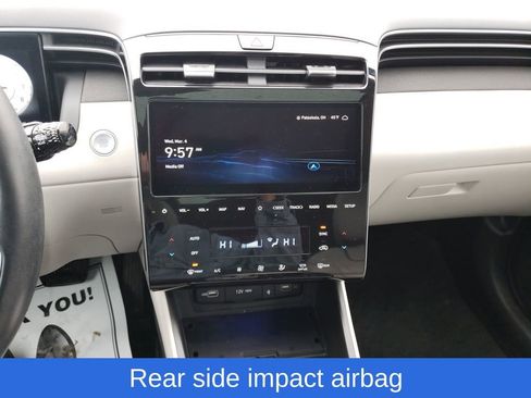 Used 2024 Hyundai Tucson Limited image 23