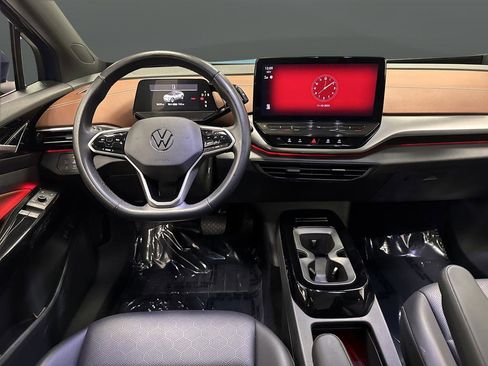 Used 2021 Volkswagen ID.4 Pro S w/ Gradient Package image 5