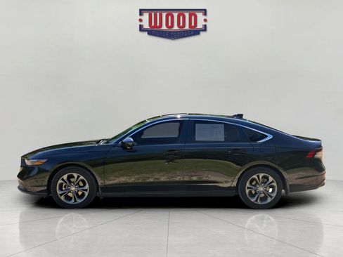 Used 2023 Honda Accord EX image 4