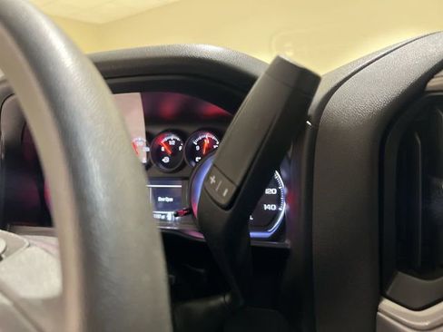 Used 2019 Chevrolet Silverado 1500 Custom w/ Infotainment Package image 14