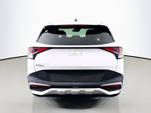 Used 2023 Kia Sportage EX image 8