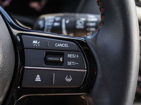 Used 2024 Honda HR-V Sport image 25