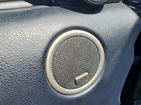 Used 2004 Lexus SC 430 Convertible RWD image 10