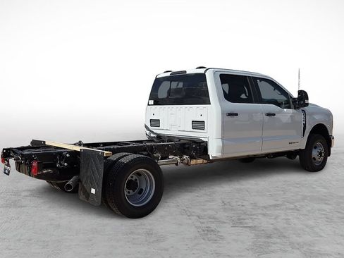 New 2026 Ford F350 XL w/ XL Chrome Package AWD/4WD image 11