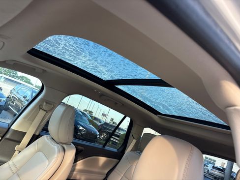 Certified 2024 Lincoln Aviator AWD w/ Premium Package image 25