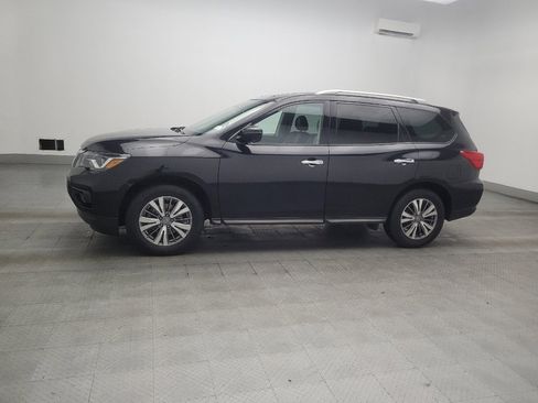 Used 2020 Nissan Pathfinder SL AWD/4WD image 2