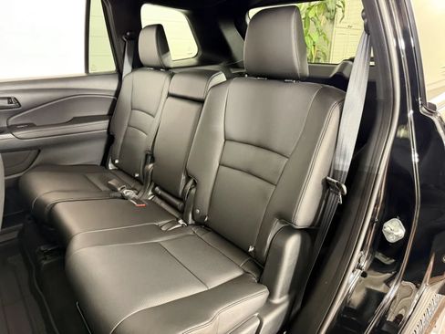 Used 2024 Honda Passport EX-L image 30