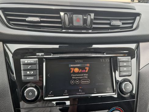 Used 2021 Nissan Rogue Sport S AWD/4WD image 16