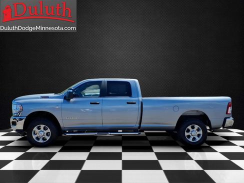 Certified 2024 RAM 3500 Big Horn AWD/4WD image 2