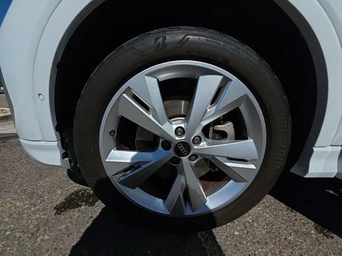 Used 2023 Audi Q4 e-tron Premium Plus w/ Premium Plus image 25