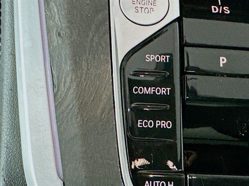 Used 2024 BMW X5 sDrive40i w/ Premium Package RWD image 26