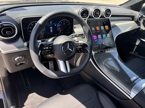 Used 2026 Mercedes-Benz GLC 300 image 18