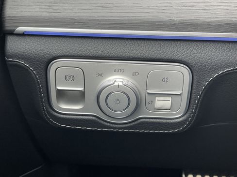 New 2026 Mercedes-Benz GLE 53 AMG 4MATIC image 22