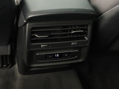 Used 2024 Audi Q7 2.0T Premium Plus image 22