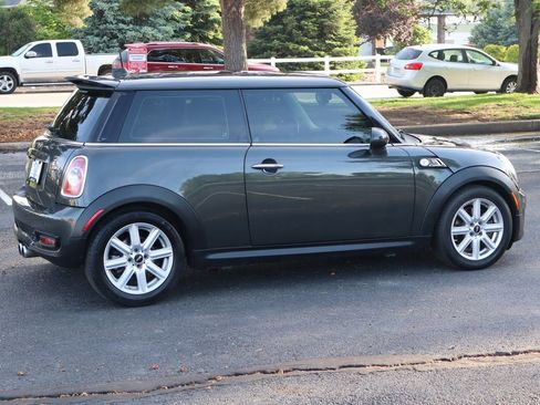 Used 2013 MINI Cooper S FWD image 4