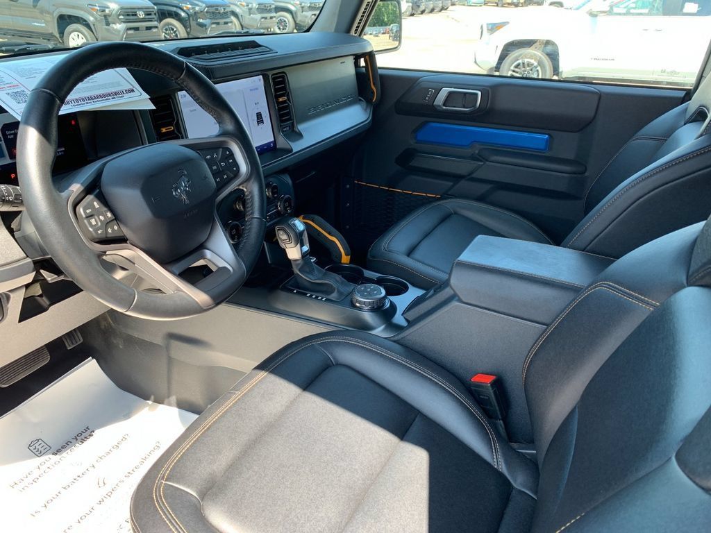 Used 2024 Ford Bronco Badlands AWD/4WD image 11