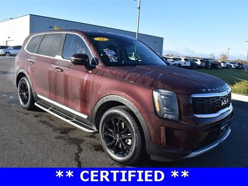 Certified 2022 Kia Telluride LX image 10