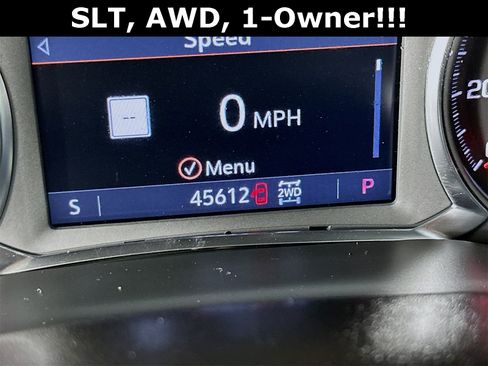 Used 2023 GMC Acadia SLT image 13