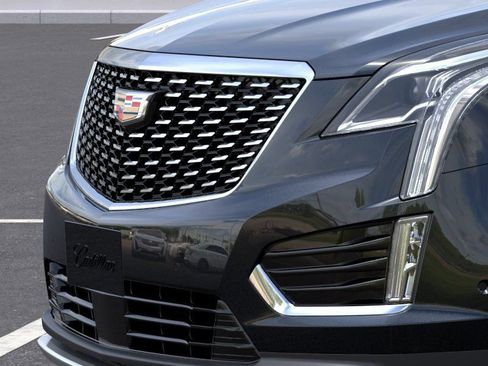 New 2026 Cadillac XT5 Premium Luxury w/ Driver Assist Package AWD/4WD image 13