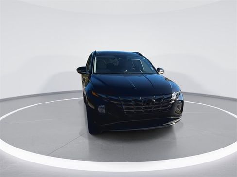 Used 2023 Hyundai Tucson Limited image 2