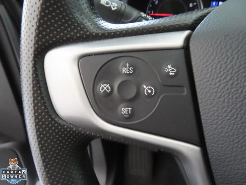 Used 2024 GMC Terrain SLE AWD/4WD image 13