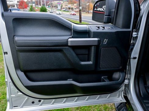 Used 2019 Ford F150 XLT w/ Equipment Group 302A Luxury image 19