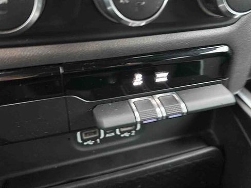 Used 2021 RAM 1500 Big Horn image 24