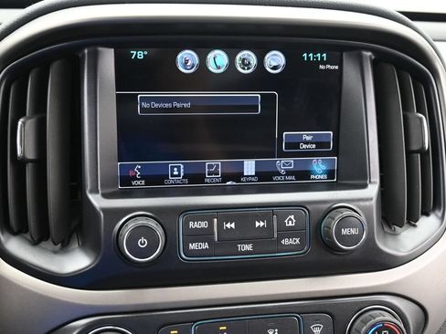 Used 2016 Chevrolet Colorado Z71 AWD/4WD image 12