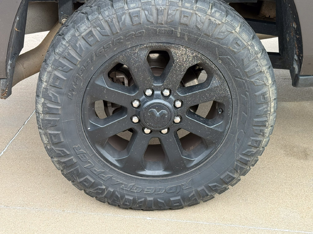 Used 2021 RAM 2500 Laramie w/ Night Edition AWD/4WD image 13