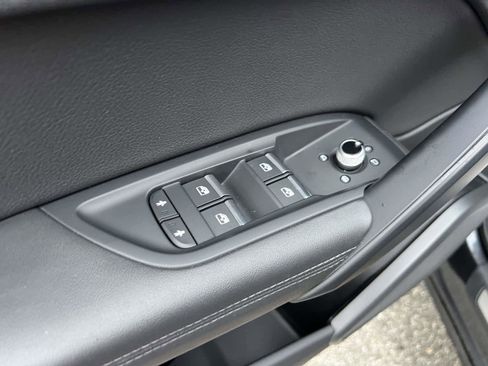 Used 2019 Audi Q5 2.0T Premium Plus image 17