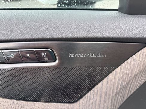 Certified 2023 Volvo XC90 B6 Plus w/ Protection Package Premier image 12