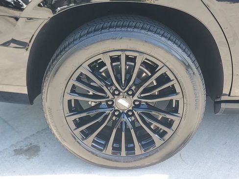 Used 2025 Cadillac Escalade Sport Platinum AWD/4WD image 7