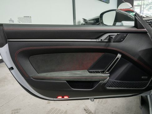 Used 2025 Porsche 911 GT3 RS RWD image 44