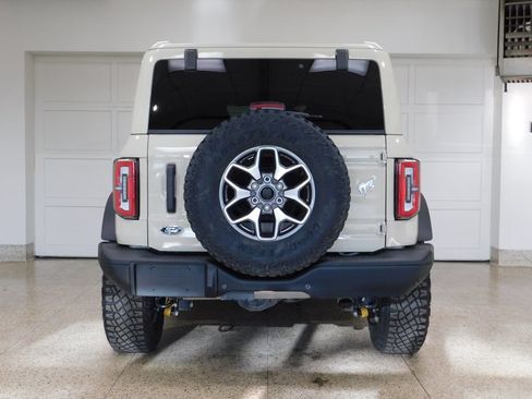 Used 2025 Ford Bronco Badlands AWD/4WD image 8