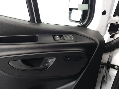 Used 2026 Mercedes-Benz Sprinter 2500 image 6