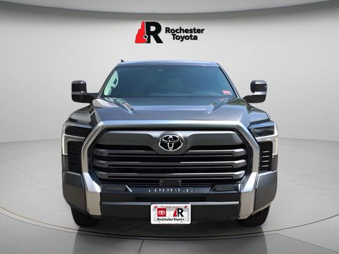 Used 2023 Toyota Tundra Limited w/ Power Package AWD/4WD image 2