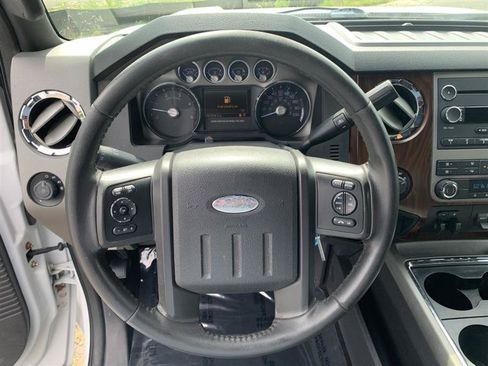 Used 2012 Ford F250 Lariat w/ Chrome Pkg AWD/4WD image 12