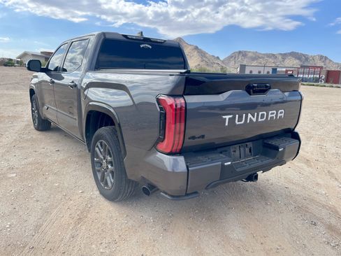 Used 2024 Toyota Tundra Platinum AWD/4WD image 3