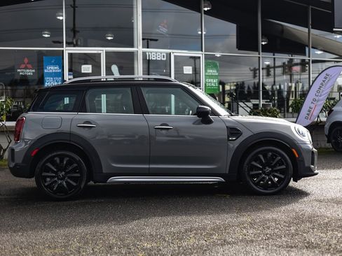 Used 2021 MINI Cooper Countryman image 8
