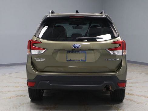 Used 2024 Subaru Forester Limited AWD/4WD image 11