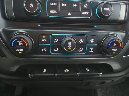 Used 2018 Chevrolet Silverado 1500 LT w/ All Star Edition image 22