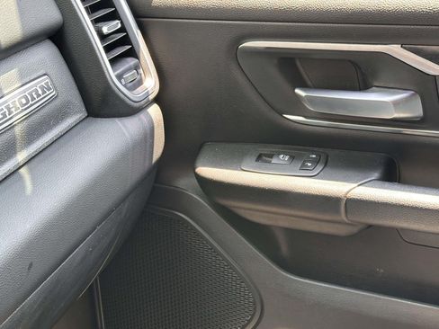 Used 2022 RAM 1500 Big Horn AWD/4WD image 23